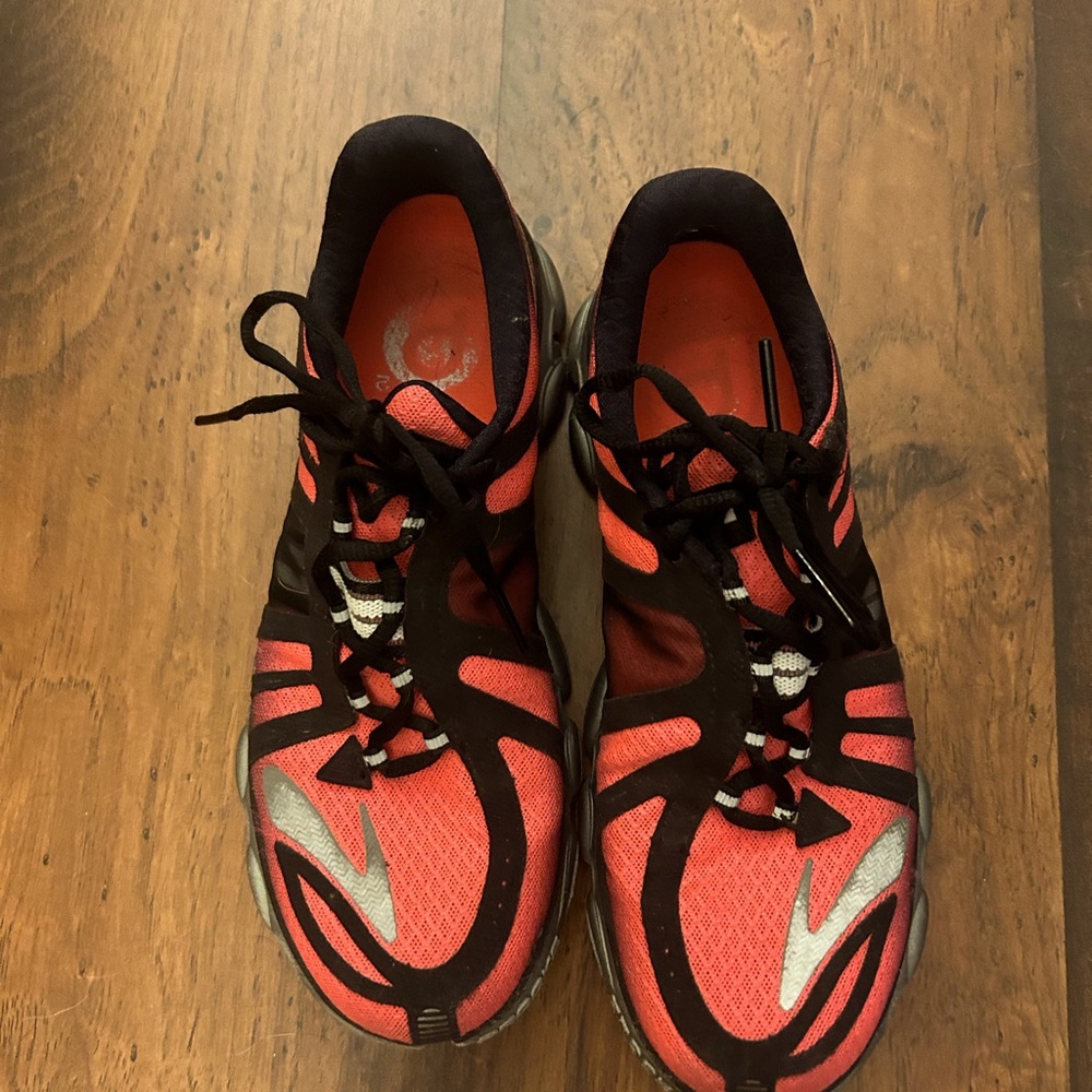 Brookes Running Shoes